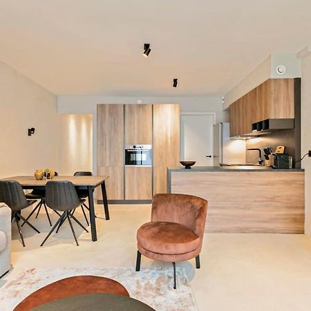 Huswell - Unique Apartment In The City-Center Of Knokke Buitenkant foto